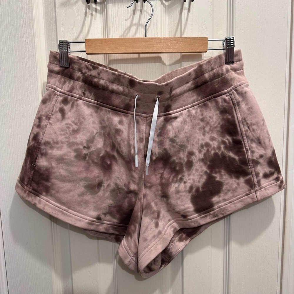 Lululemon Inner Glow Short 3" *Terry